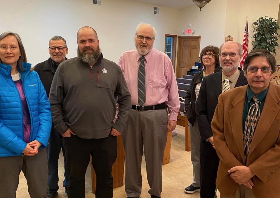 I snapped this picture just before we all dedicated this meeting to the Lord. Left to right: Rachel Johns, Gary Geigle, Chris Johns, Allen Peterson, Pamela Kirkpatrick, Larry Kirkpatrick, & Bill McIntire.