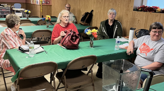 Advanced Cooking School attendees learn how to cook a healthful, delicious vegan meal.